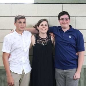 Meet your Posher, Julie